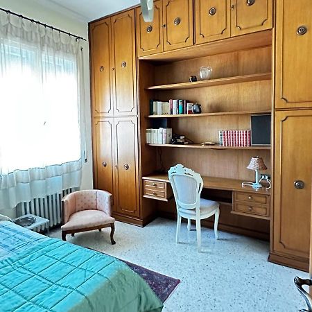 L'Attico In Centro Apartman Terni Kültér fotó
